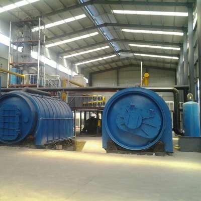 Rubber tyre recycling machine with carbon black product